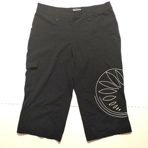 NWOT Izod stretch black pants